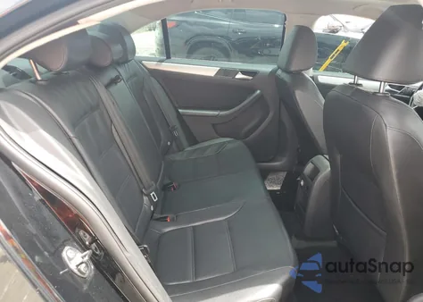 2013 Volkswagen Jetta Se from USA, damaged, VIN 3VWDP7AJ2DM393786